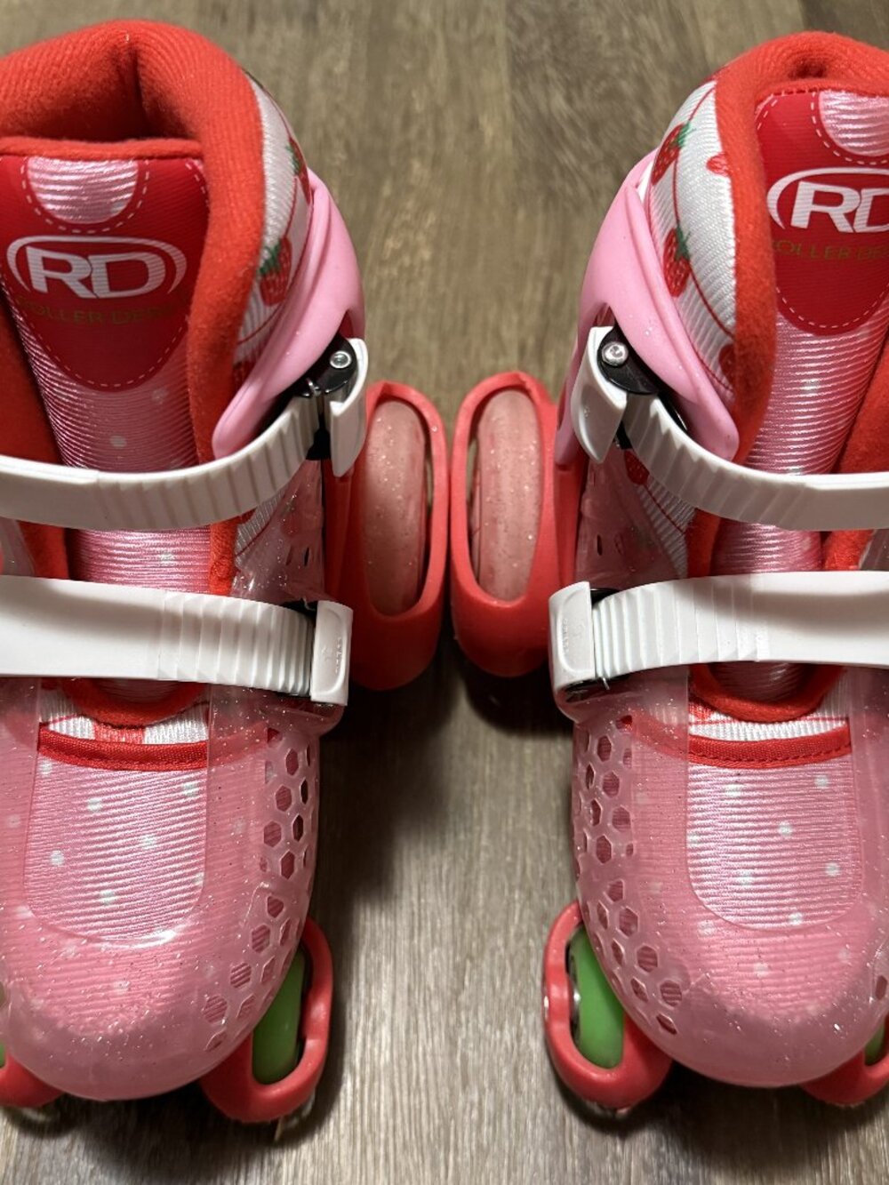 Roller Derby Fun Roll Jr Girls Adjustable Roller Skates - Strawberry